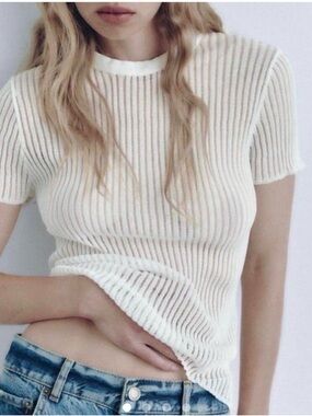 Zara Cream Ribbed Short Sleeve Knit Tee